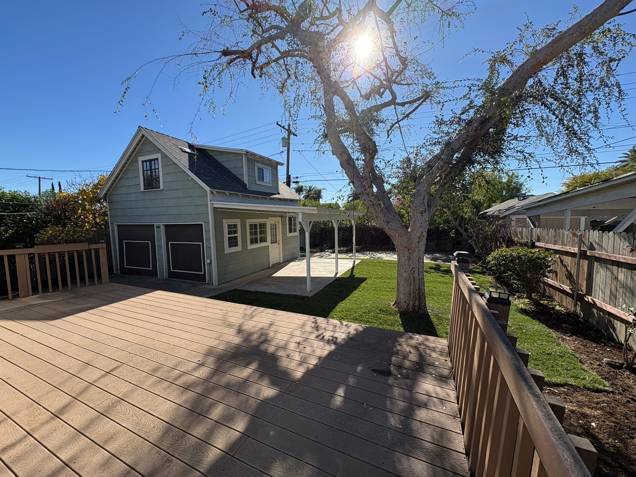 Back deck - 1740 Whitefield Rd