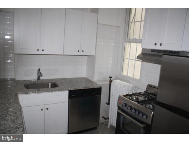 Building Photo - 753 S 22nd St