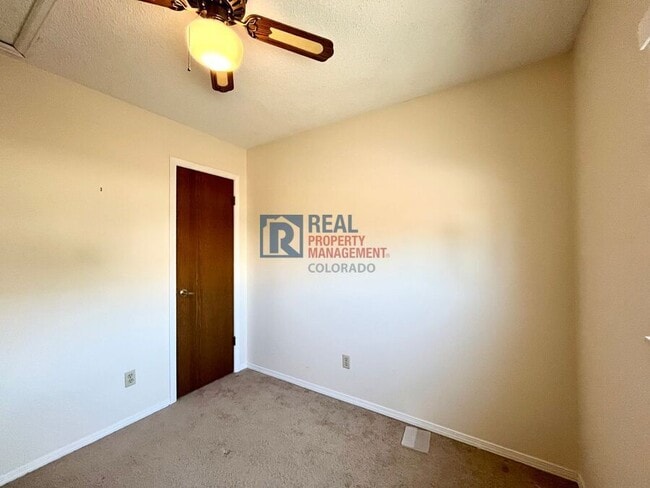 Building Photo - 10285 Quail St