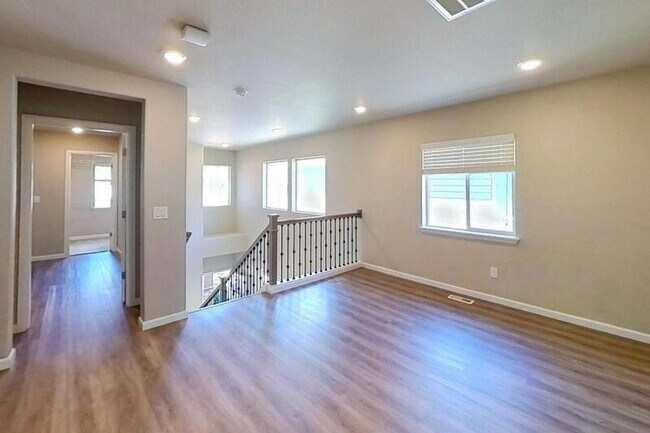 Building Photo - 13741 SE 184th Pl