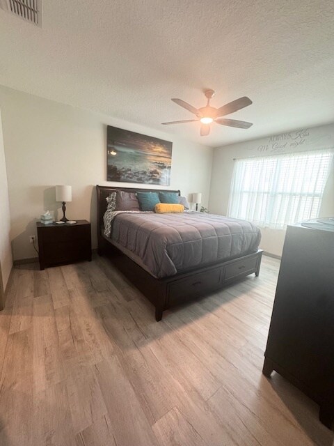 Building Photo - 1414 Fox Squirrel Dr