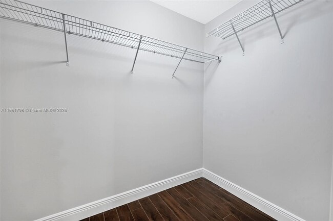Building Photo - 22845 Ironwedge Dr