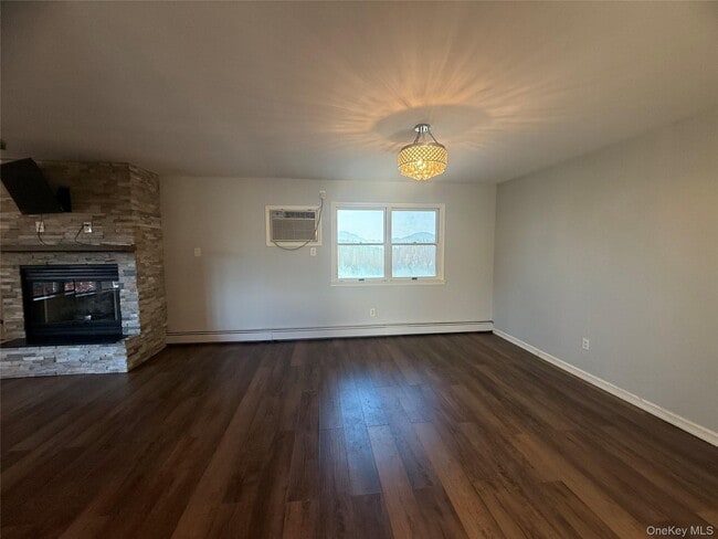 Building Photo - 630 Ingraham Ln