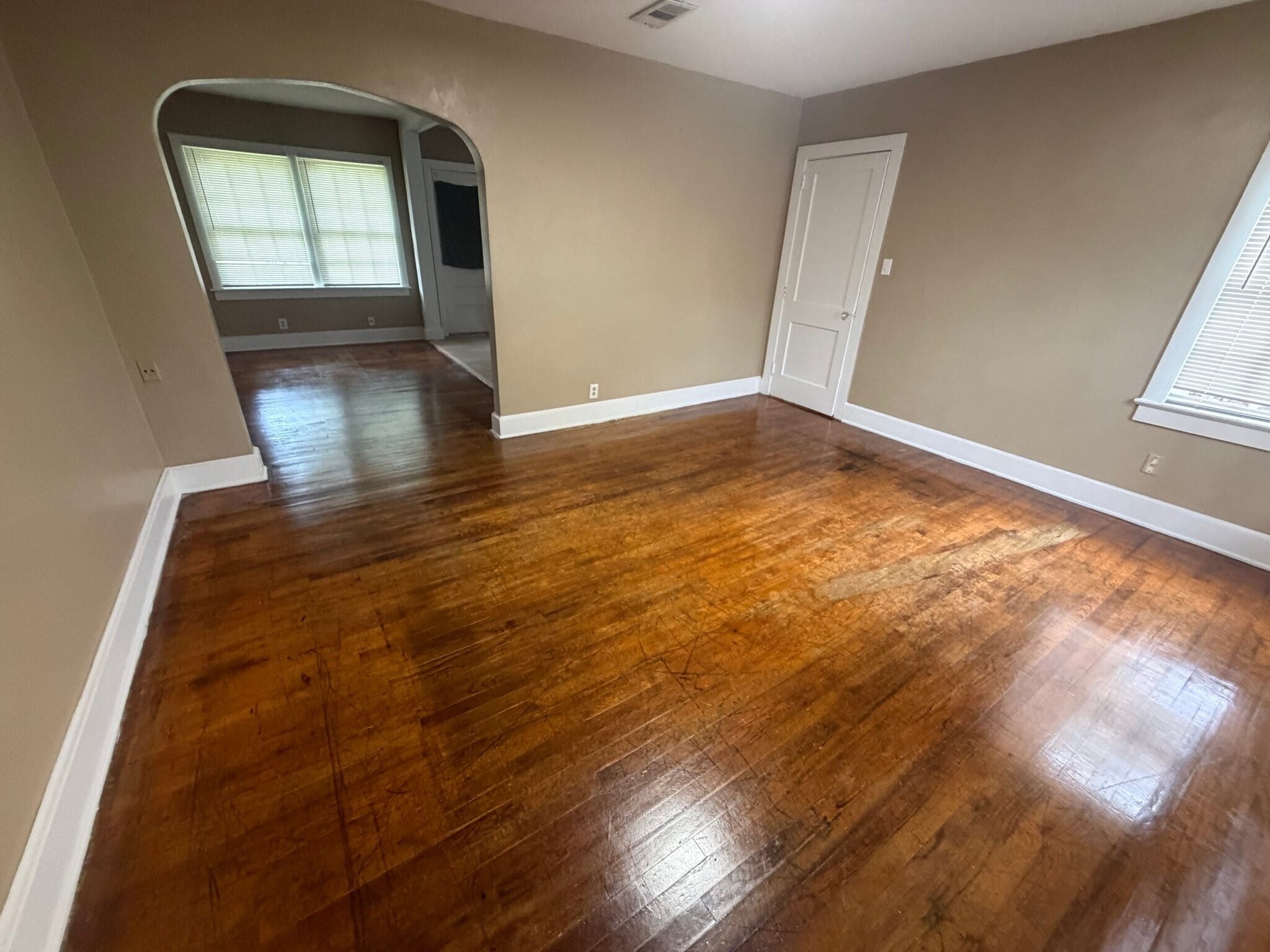 Building Photo - 510 Avondale Ct
