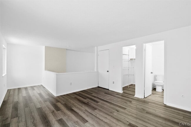 Building Photo - 3754 Helios Ct