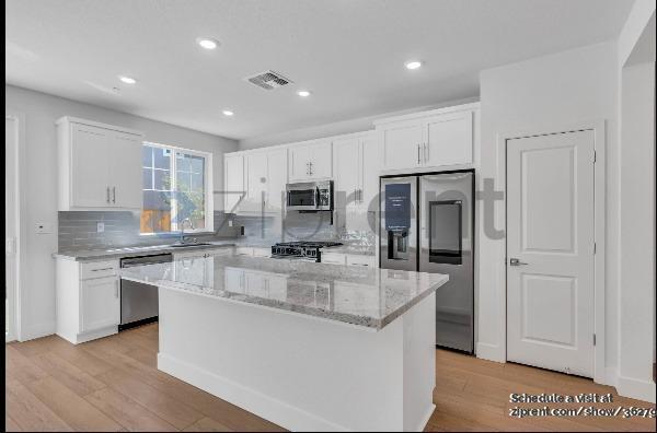 Building Photo - 7268 Wishwood Pl