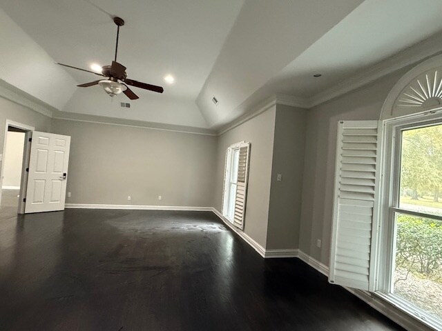 Building Photo - 8893 Poplar Pike