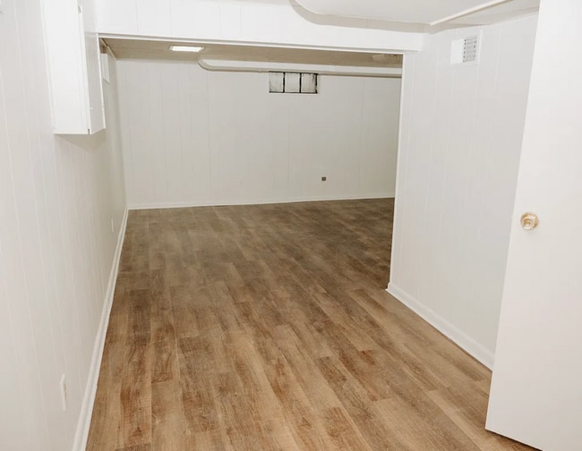 Building Photo - 5542 N 35th St