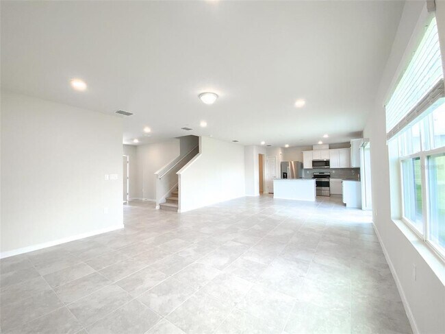 Building Photo - 1579 Aspen Ave