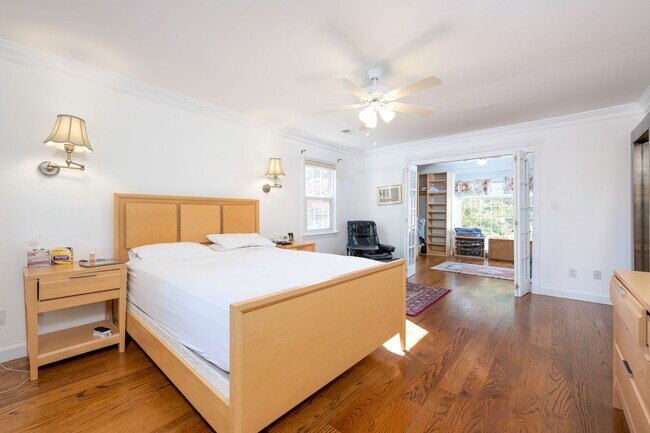 Building Photo - Amazingly Beautiful Colonial - Montgomery Village - Maryland