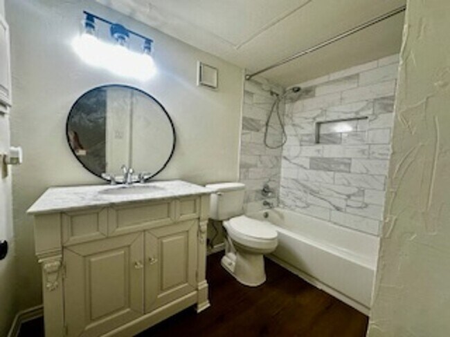 Building Photo - Renovated 2025 just steps away from community pool