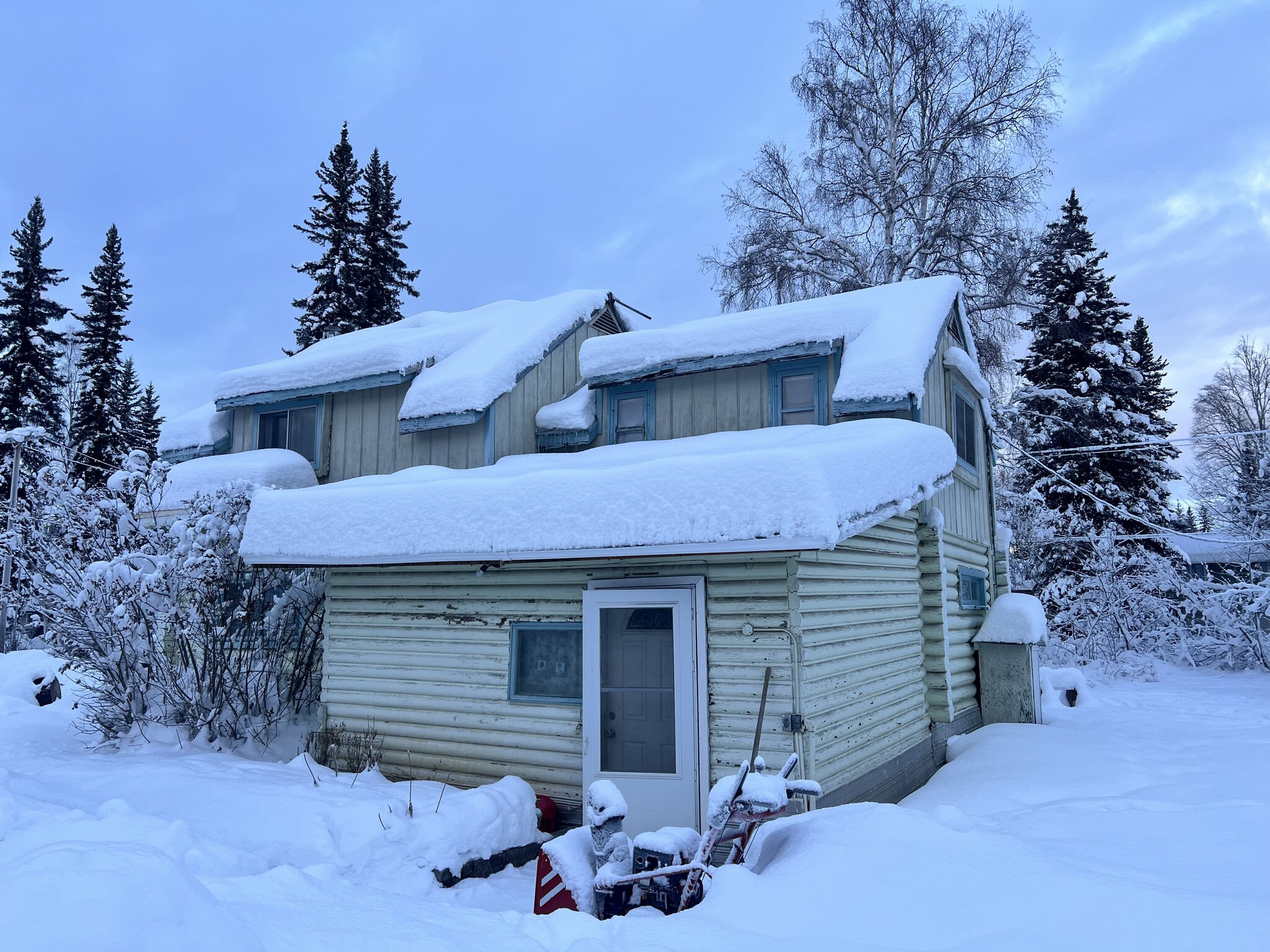Building Photo - 4043 Teal Ave