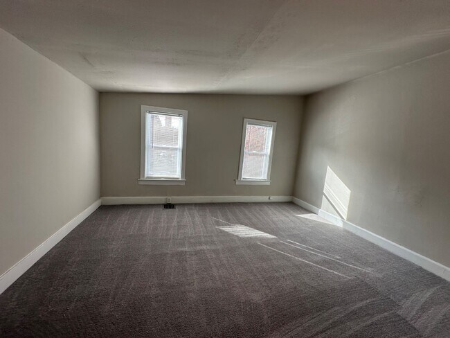 Building Photo - 1732 Ferry Ave