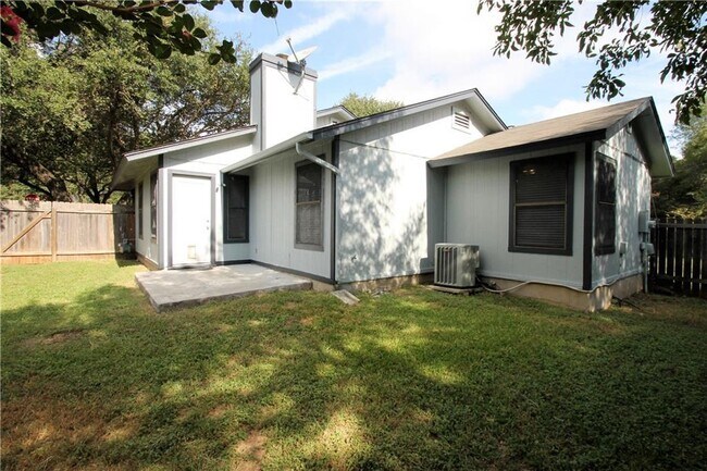 Building Photo - 13001 Steeple-Chase Dr
