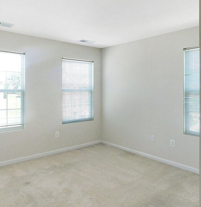 Building Photo - 11813 Sunset Ridge Pl