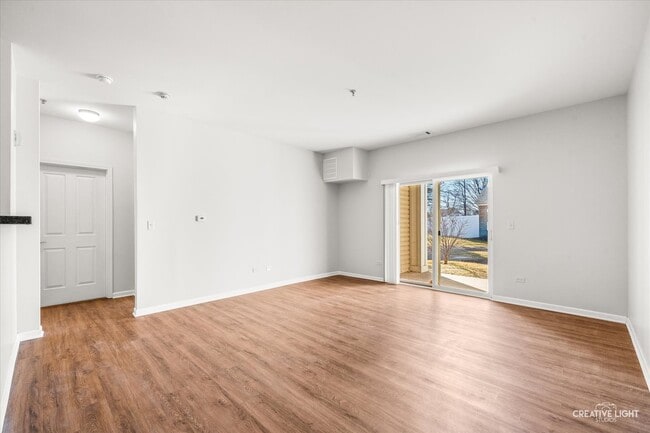 Building Photo - 116 Clubhouse Ln