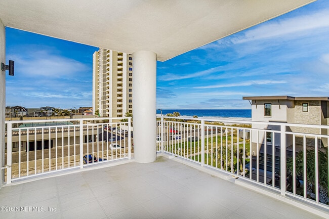 Building Photo - 1809 1st St N