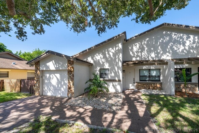 Building Photo - 325 NW 65th Terrace