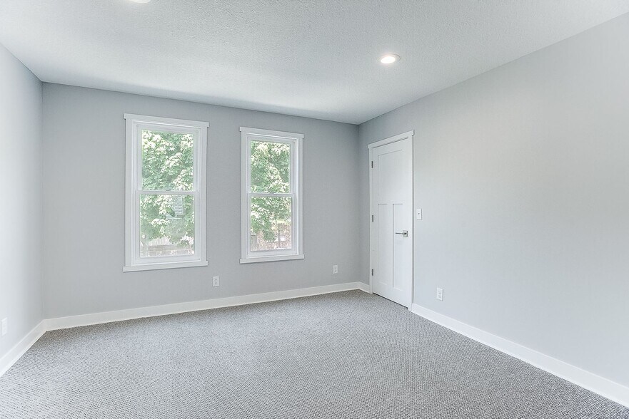 Front bedroom - 1222 7th St W