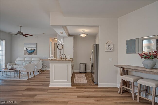 Building Photo - 8010 Via Sardinia St