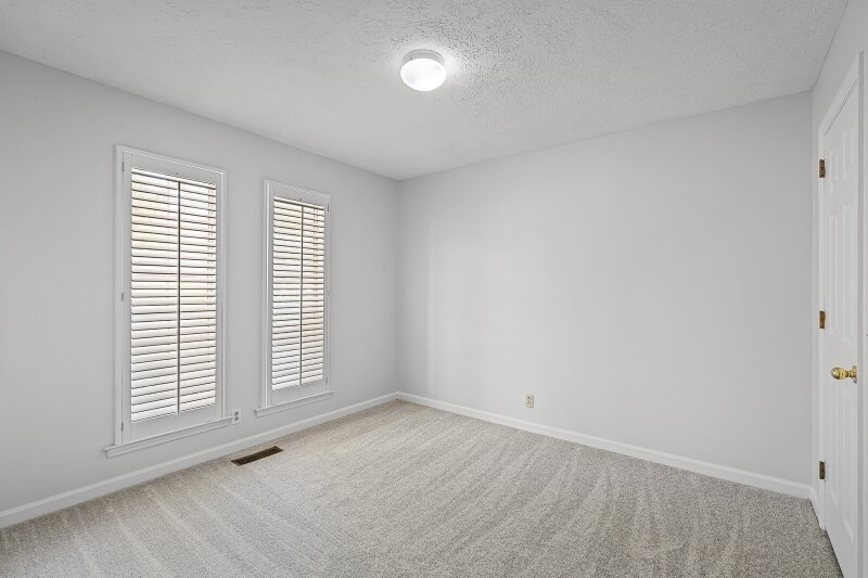 Building Photo - 6015 Bradford Hills Dr