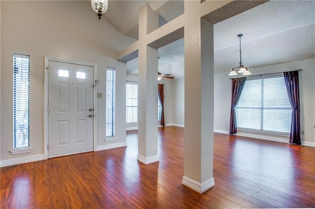 Building Photo - 435 L Thompson St