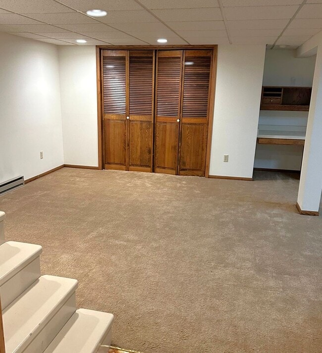 Building Photo - 515-517 Bridgewater