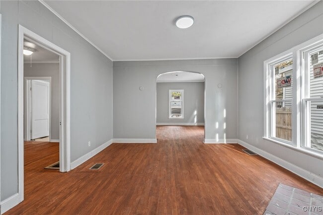 Building Photo - 145 Hixson Ave