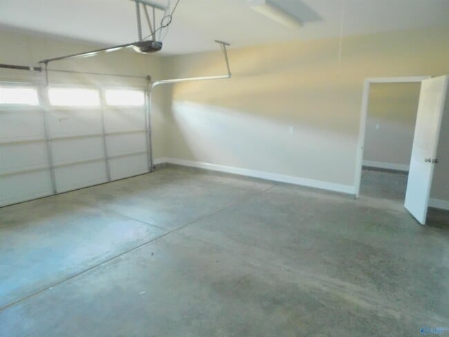 Building Photo - 2111 Milk Run Trl SW