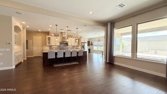 Building Photo - 5135 S Cupertino Dr