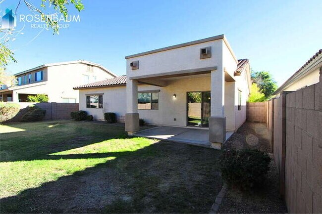 Building Photo - Discover your dream home in the heart of Freeman Farms, Gilbert!