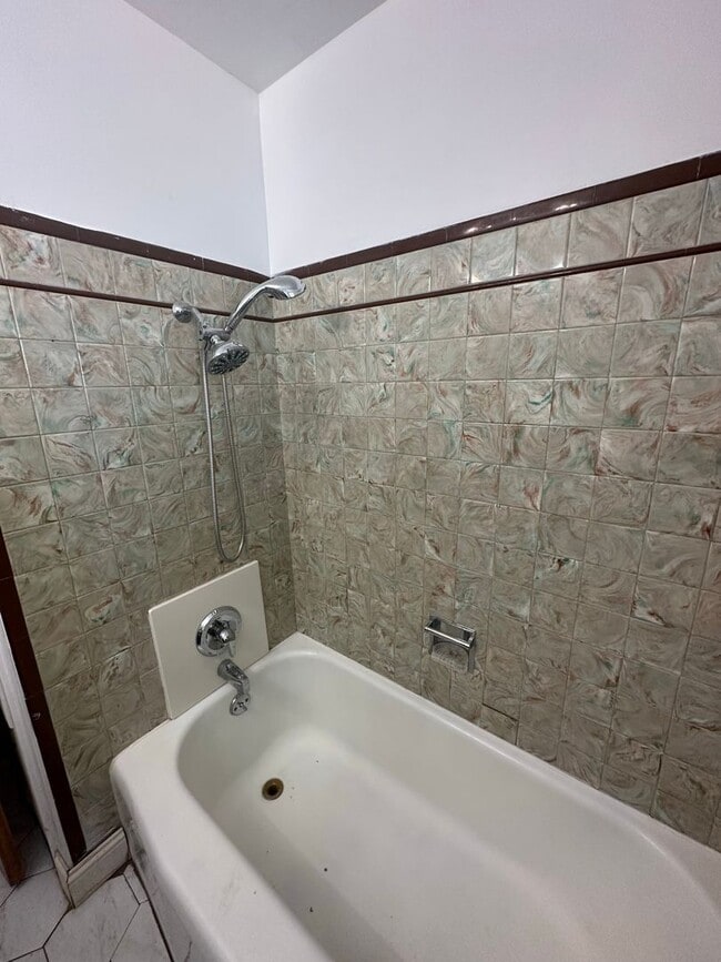 Building Photo - Christmas on Us! 2 Bed 2 Bath Home in Clearfield + $1000 Amazon Gift Card