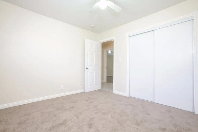 Building Photo - 363 Bard St
