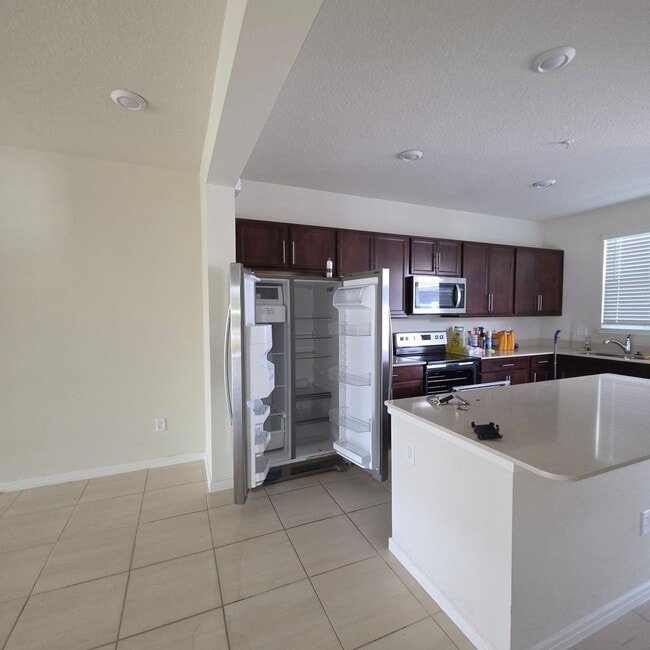 Building Photo - 14363 Sapelo Beach Dr