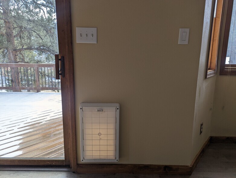 Building Photo - 120 Wisp Creek Dr