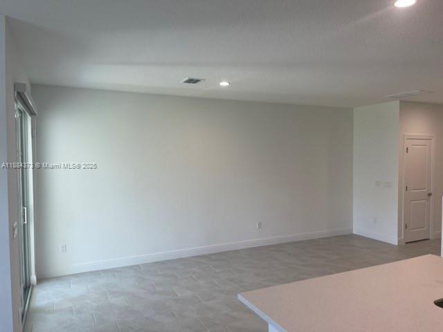 Building Photo - 535 Parsons Wy