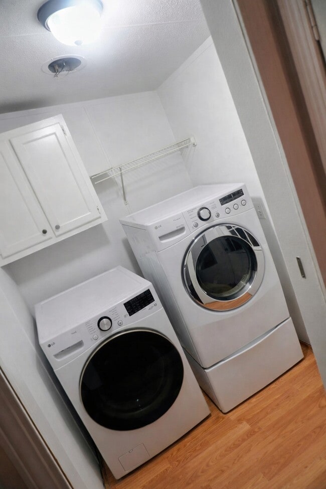 Building Photo - 26331 Pinion Creek Rd