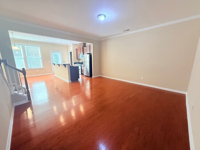 Building Photo - Beautiful Providence Place Townhome Near RTP & RDU – Pool Community!