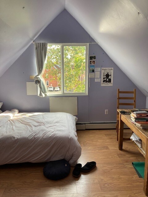 Building Photo - 219 Dwight St