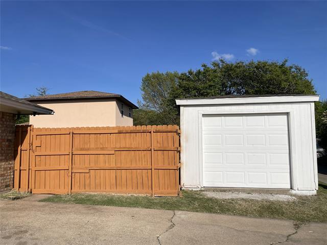 Building Photo - 804 Lake Highlands Dr