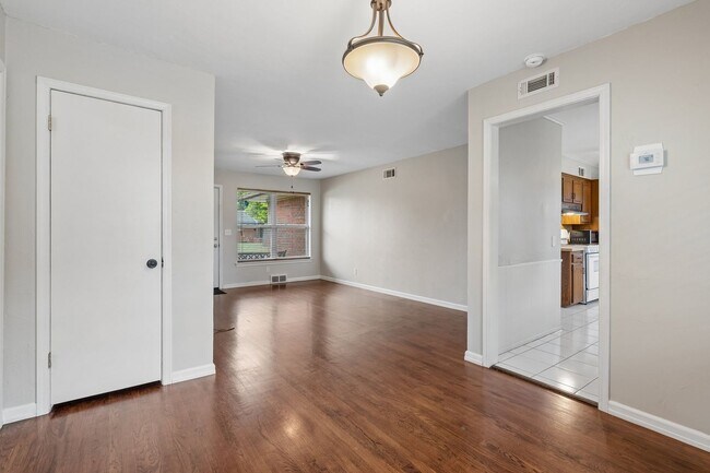 Building Photo - 3025 NW 67th St
