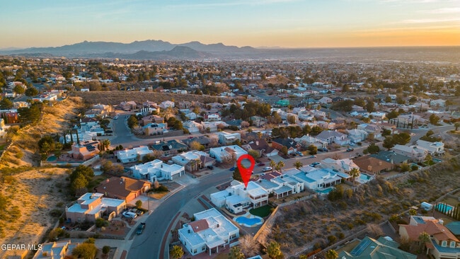 Building Photo - 6205 La Posta Dr