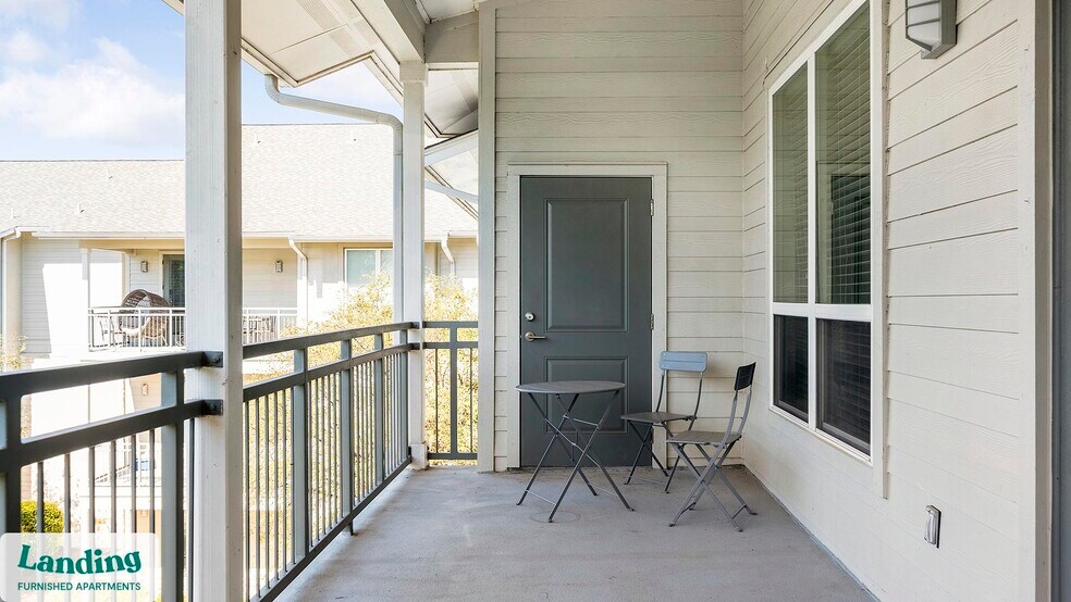 Building Photo - 4300 Cromwell Dr