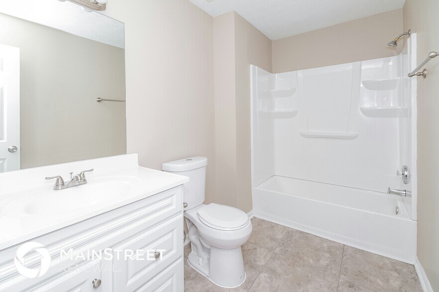 Building Photo - 9403 Highland Ridge