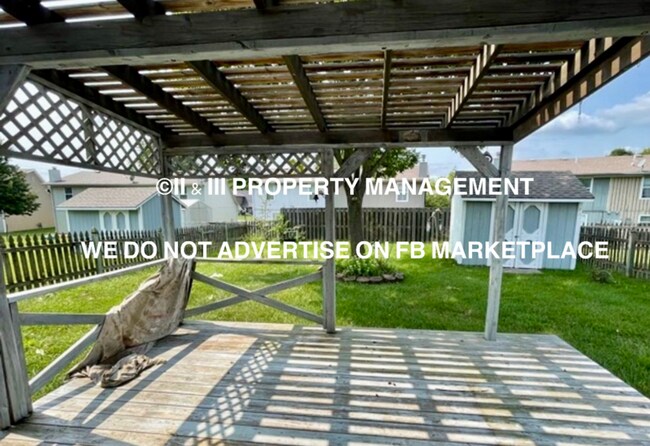 Building Photo - 515 Spring Ave