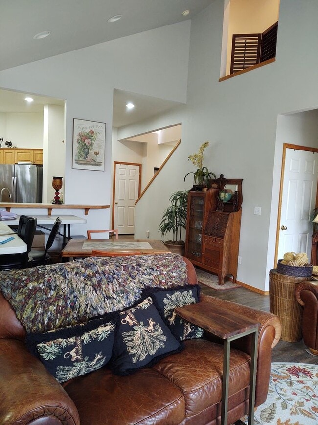 Building Photo - Townhome in Silverdale's Summerwind Community