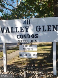 Building Photo - 411 N Stiles Ave