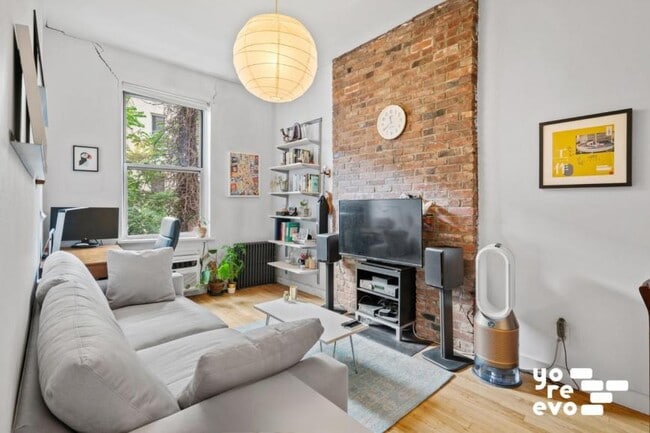 Primary Photo - 1 bedroom in NEW YORK NY 10011