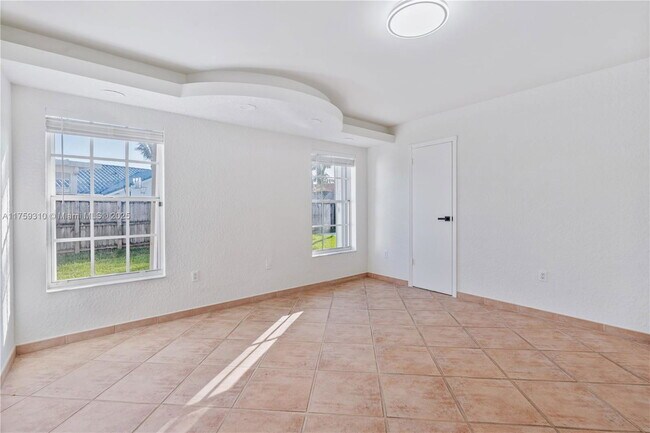Building Photo - 14242 SW 46th Terrace