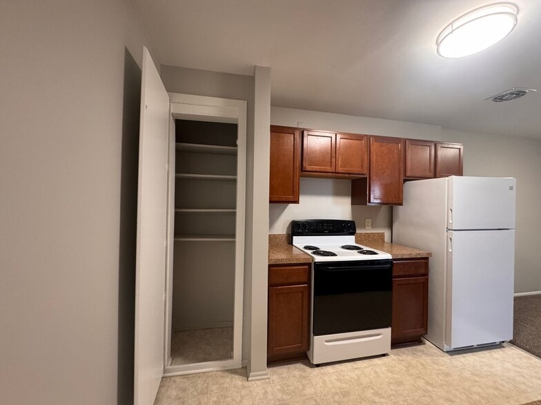 Interior Photo - Rosewood Apartments